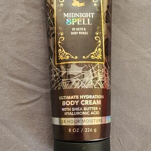 Bath & Body Works Midnight Spell Body Cream